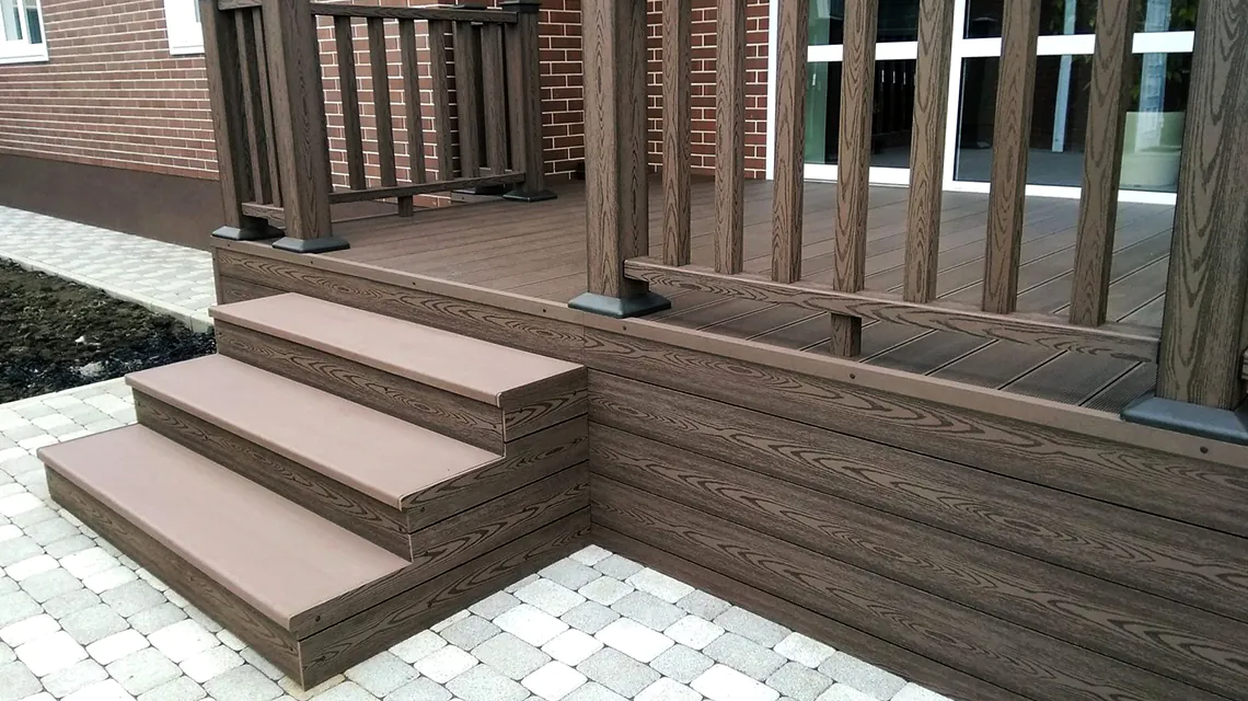 Пластик, композит, дерево? Или как выбрать доску для террасы мечты и где ее можно использовать?